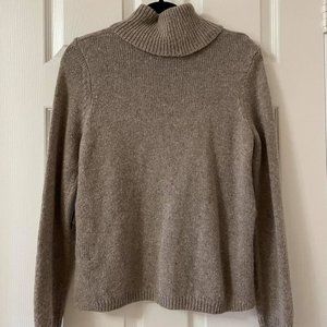 💕2/$18💕 Cynthia Rowley Turtleneck Sweater